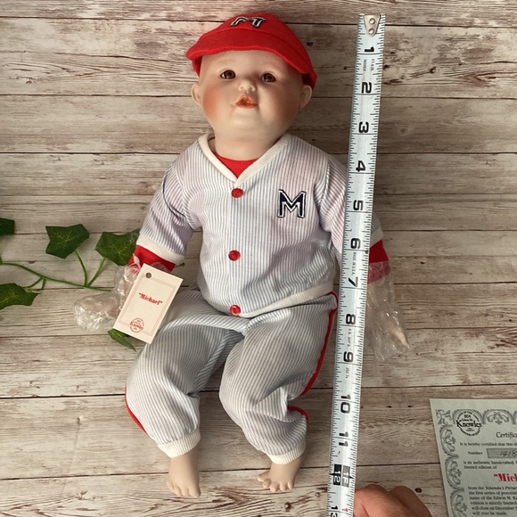 “Michael” Porcelain doll - Picture 5 of 6